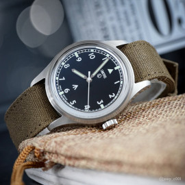 THE M-1944C CANVAS STRAP