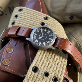 THE M-1907 RUSSET BROWN LEATHER STRAP